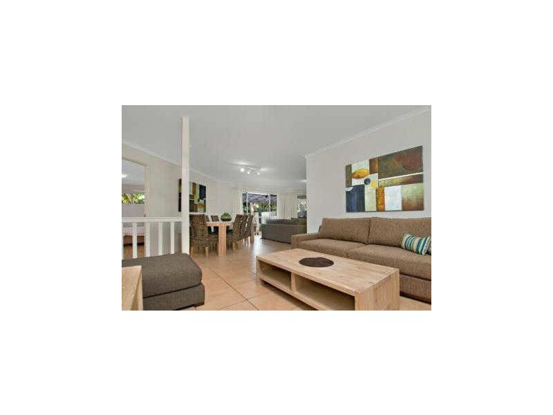 9 Skipper Place, Noosaville QLD 4566