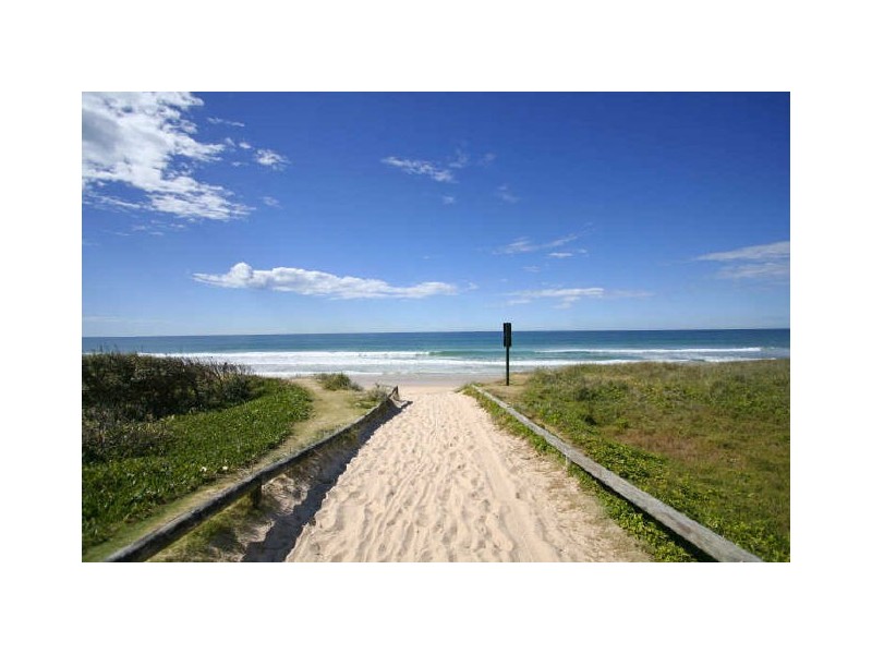10 Sandalwood Close, Marcus Beach QLD 4573