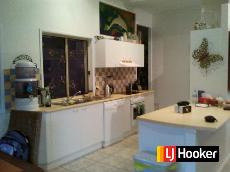 27 Resolute Street, Sunrise Beach QLD 4567