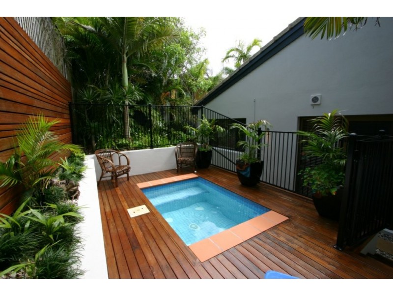 2/44 Peregian Esplanade, Peregian Beach QLD 4573