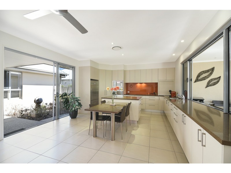 3 Bunker Court, Peregian Springs QLD 4573