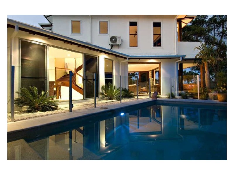 5 Bunker Court, Peregian Springs QLD 4573