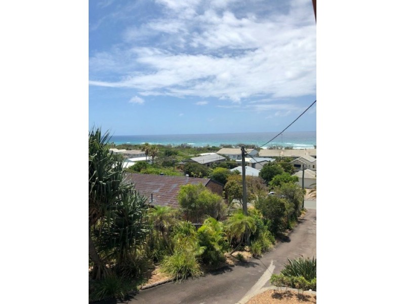 2/32 Avocet Parade, Peregian Beach QLD 4573