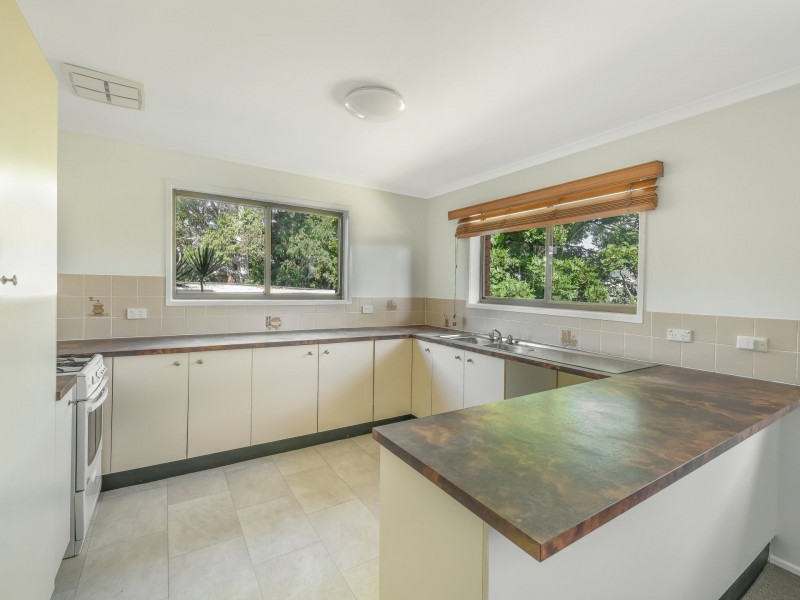 2 Paluma Street, Sunrise Beach QLD 4567