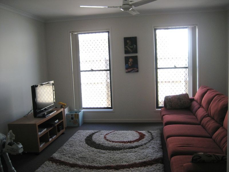 15 Longcove Place, Peregian Springs QLD 4573