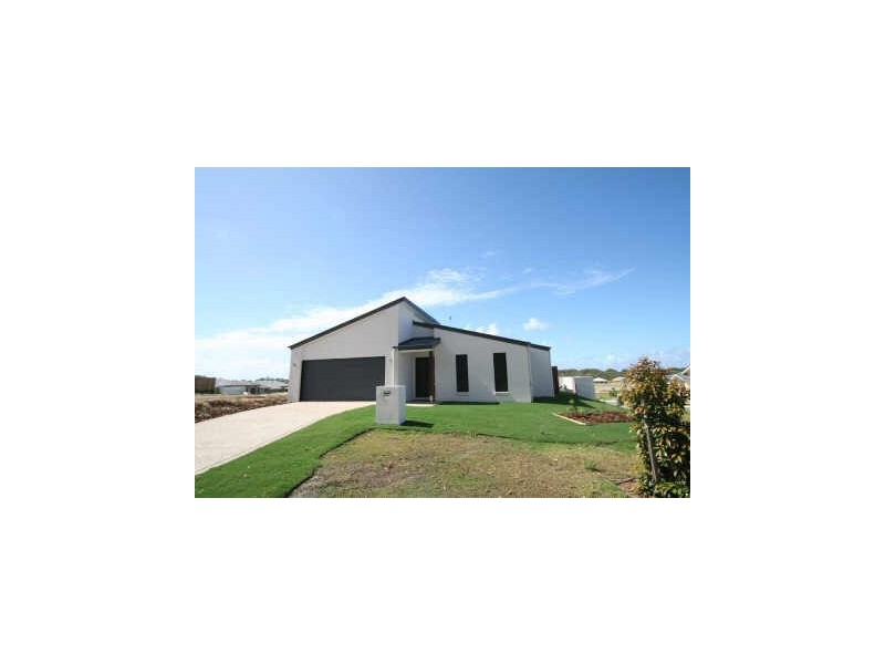 12 Waterville Way, Peregian Springs QLD 4573