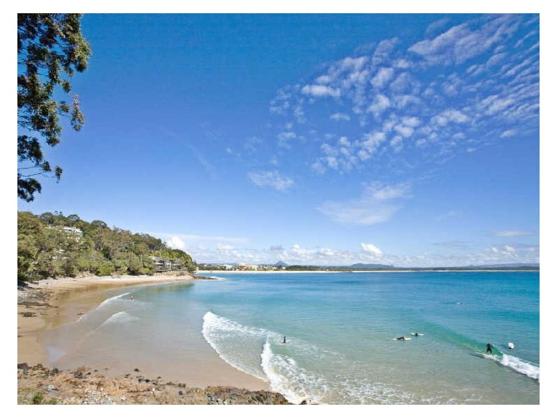 2/4 Bayview Rd, Noosa Heads QLD 4567