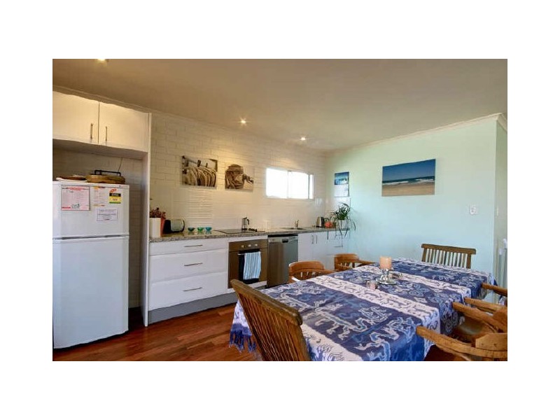 7/2 Peregian Espl, BRIARLY LODGE, Peregian Beach QLD 4573