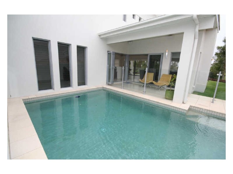 10 Greenside Court, Peregian Springs QLD 4573