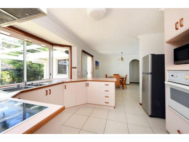 12 Needle Court, Coolum Beach QLD 4573