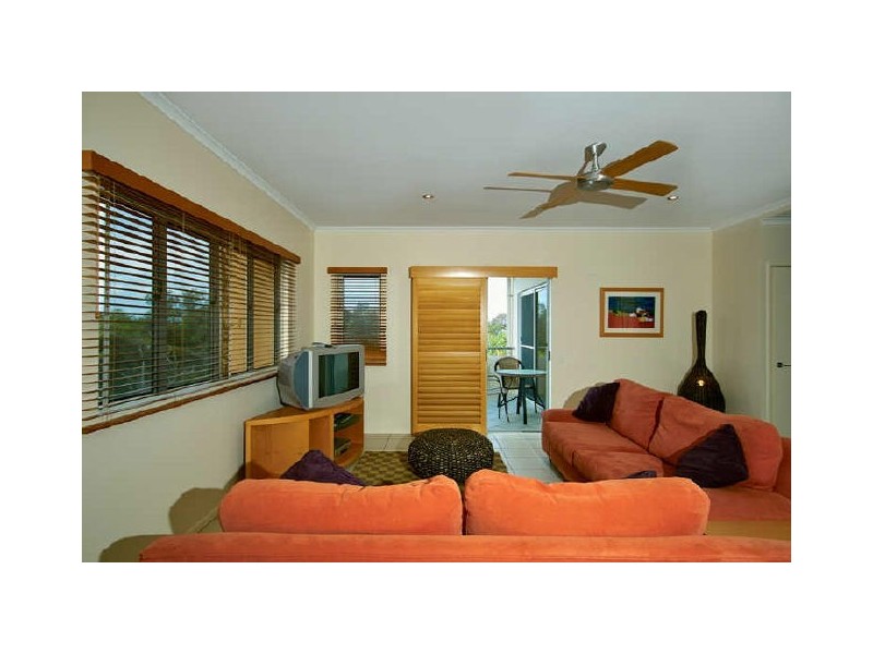8/3 Piper Street, SERAFINA, Peregian Beach QLD 4573