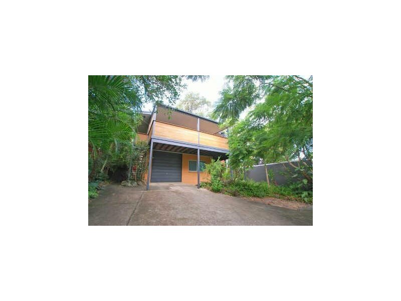 172 Edwards St, Sunshine Beach QLD 4567