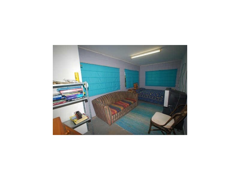 172 Edwards St, Sunshine Beach QLD 4567