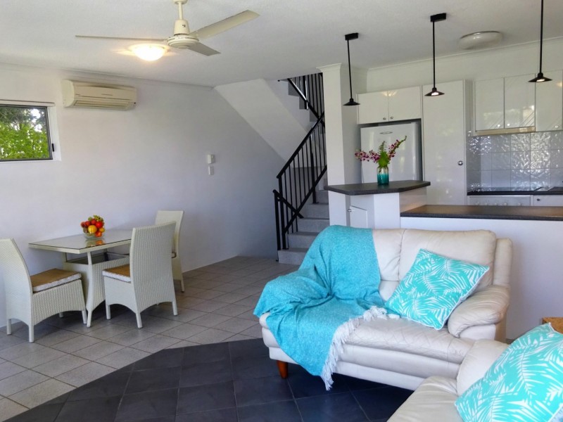 1/49 Southern Cross Parade, Sunrise Beach QLD 4567