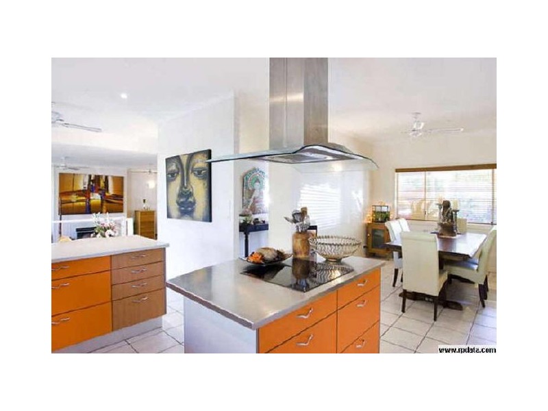 368 David Low Way, Peregian Beach QLD 4573