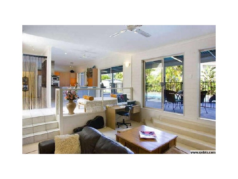 368 David Low Way, Peregian Beach QLD 4573