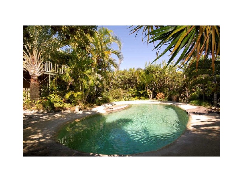 4 Pavonia Street, Peregian Beach QLD 4573