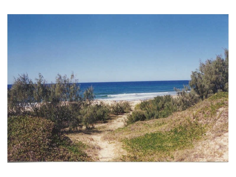 1/24 Peregian Esplanade, Peregian Beach QLD 4573