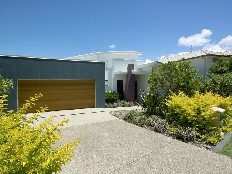 11 Riviera Crescent, Peregian Springs QLD 4573