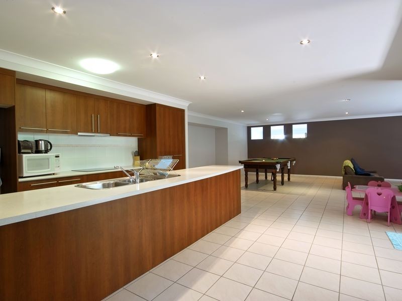 11 Riviera Crescent, Peregian Springs QLD 4573