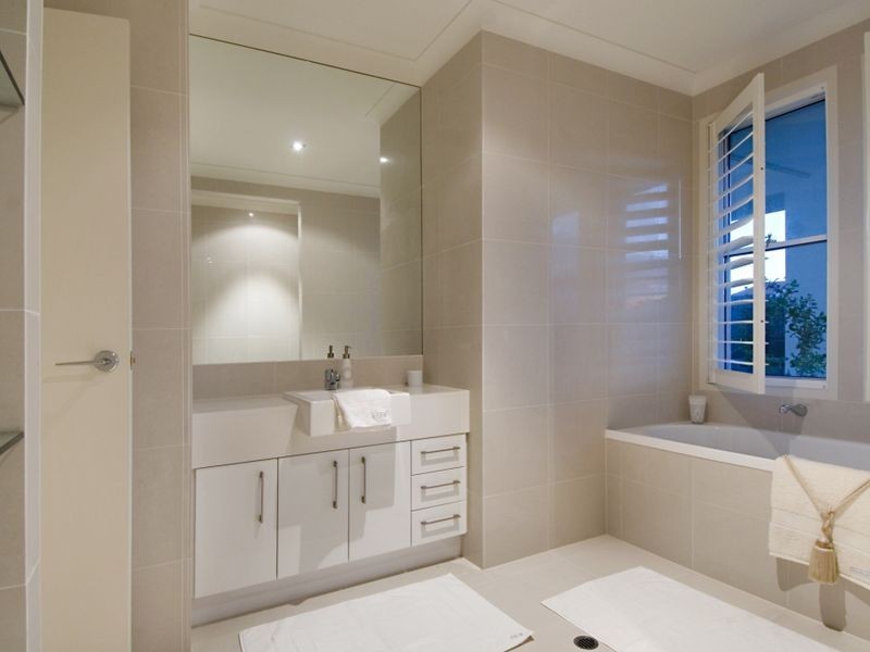 4 Eagleford Court, Peregian Springs QLD 4573