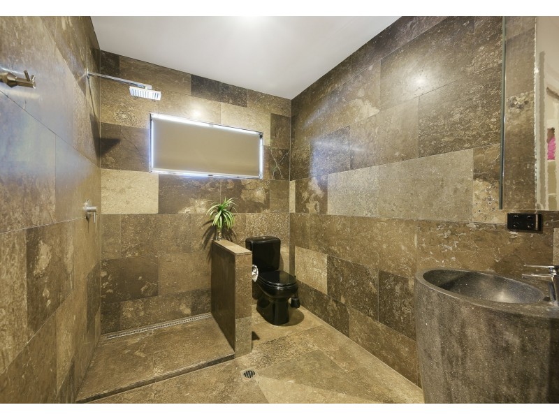 250 David Low Way, Peregian Beach QLD 4573