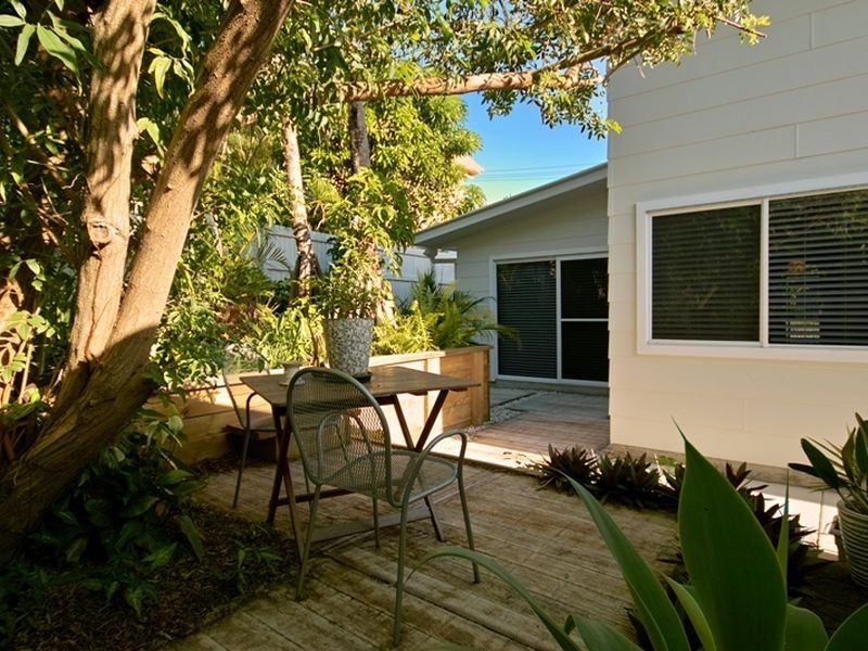 12 Landrail St, Peregian Beach QLD 4573