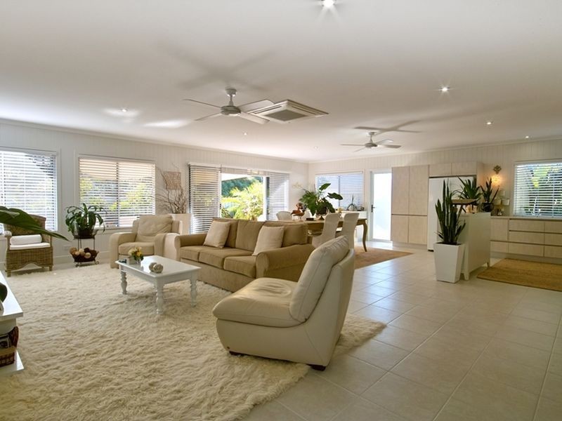 12 Landrail St, Peregian Beach QLD 4573