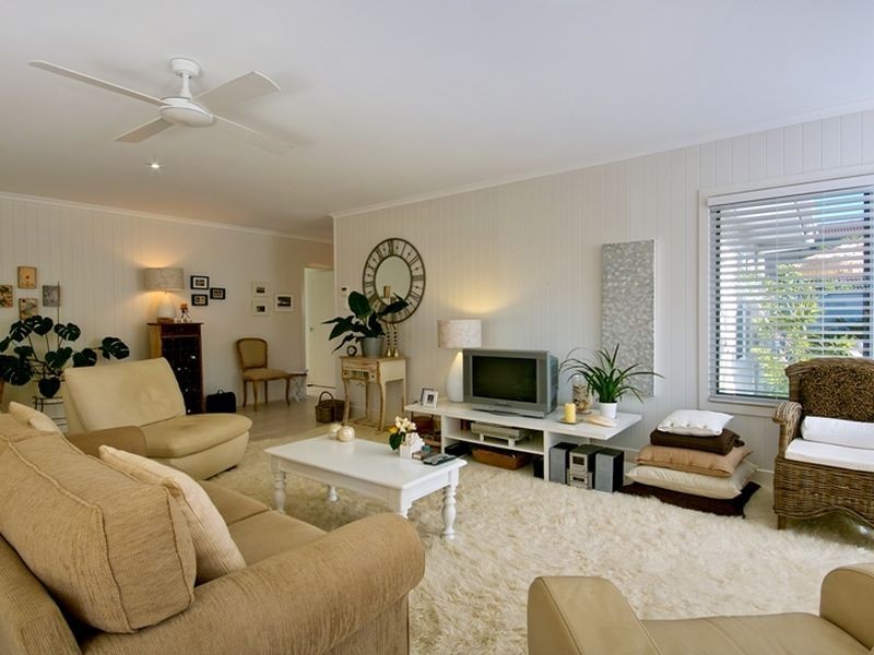 12 Landrail St, Peregian Beach QLD 4573