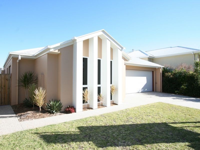 160 The Avenue, Peregian Springs QLD 4573