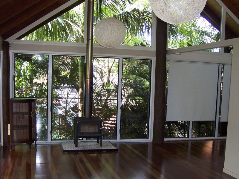 33 Rainbow Crescent, Sunrise Beach QLD 4567