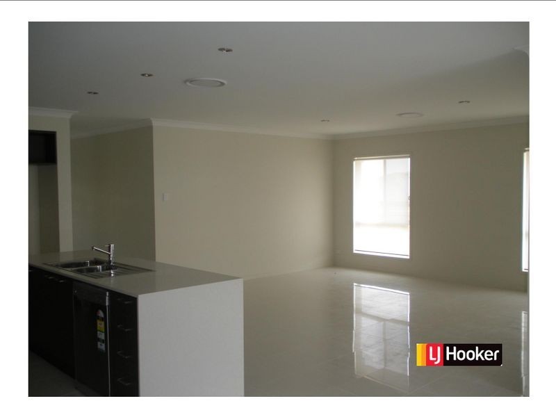 38 Maidstone Crescent, Peregian Springs QLD 4573