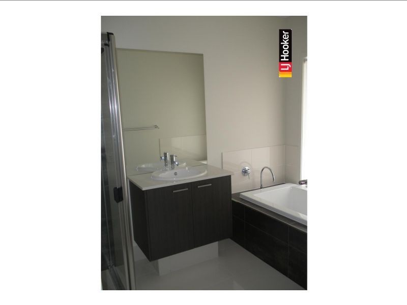 38 Maidstone Crescent, Peregian Springs QLD 4573