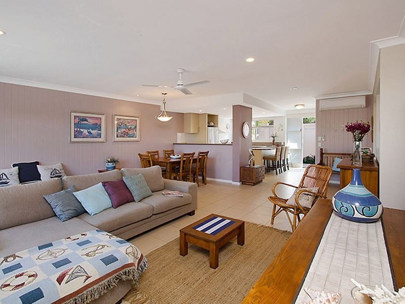 2/1 Avocet Parade, Peregian Beach QLD 4573