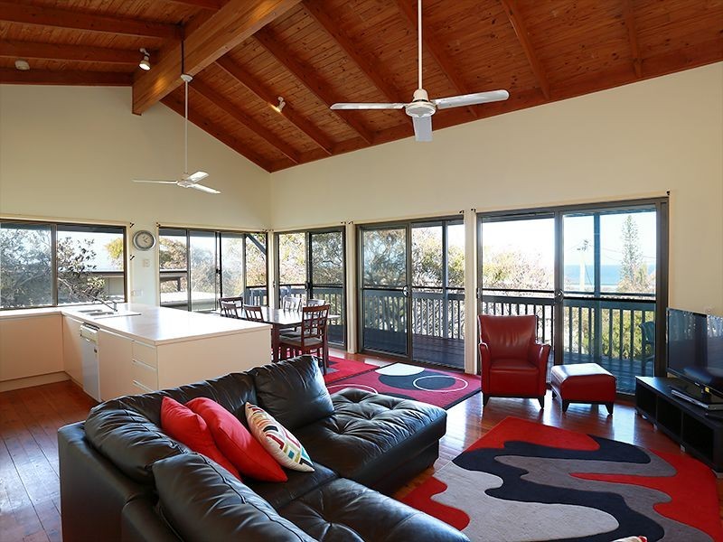 4 Callitris Crescent, Marcus Beach QLD 4573