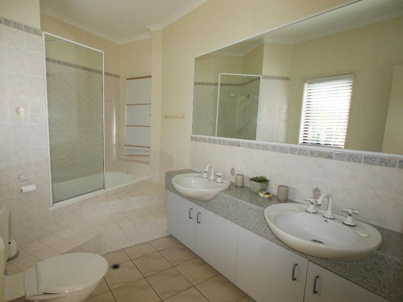 5 Callitris Crescent, Marcus Beach QLD 4573