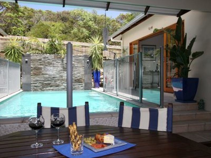 8 Castaways Court, Castaways Beach QLD 4567