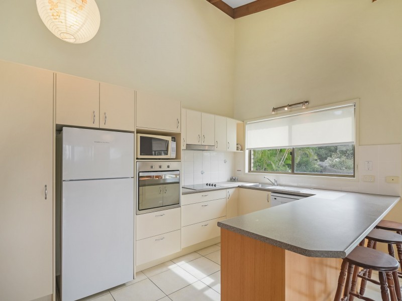 3/28 Peregian Esplanade, Peregian Beach QLD 4573