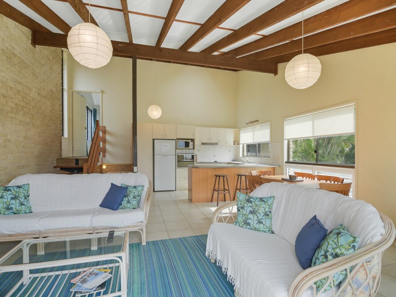 3/28 Peregian Esplanade, Peregian Beach QLD 4573