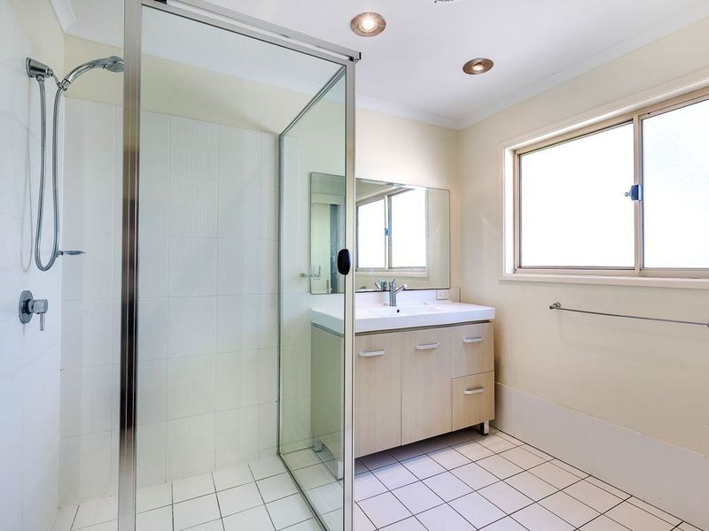 37 Gouldian Court, Peregian Beach QLD 4573