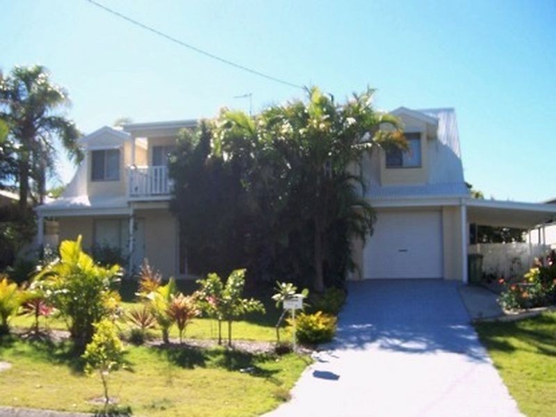 4 Hawthorn Grove, Marcus Beach QLD 4573