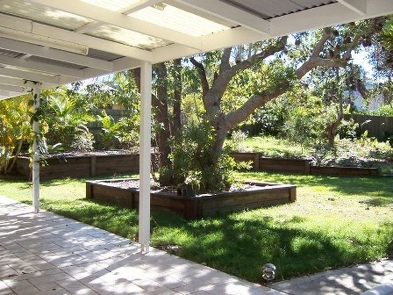 4 Hawthorn Grove, Marcus Beach QLD 4573