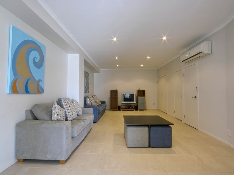 1/20 Kingfisher Drive, Peregian Beach QLD 4573