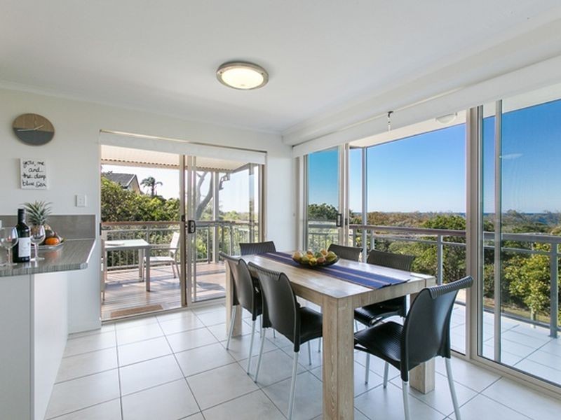 2/54 Kingfisher Drive, Peregian Beach QLD 4573