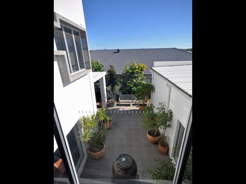 142 The Avenue, Peregian Springs QLD 4573