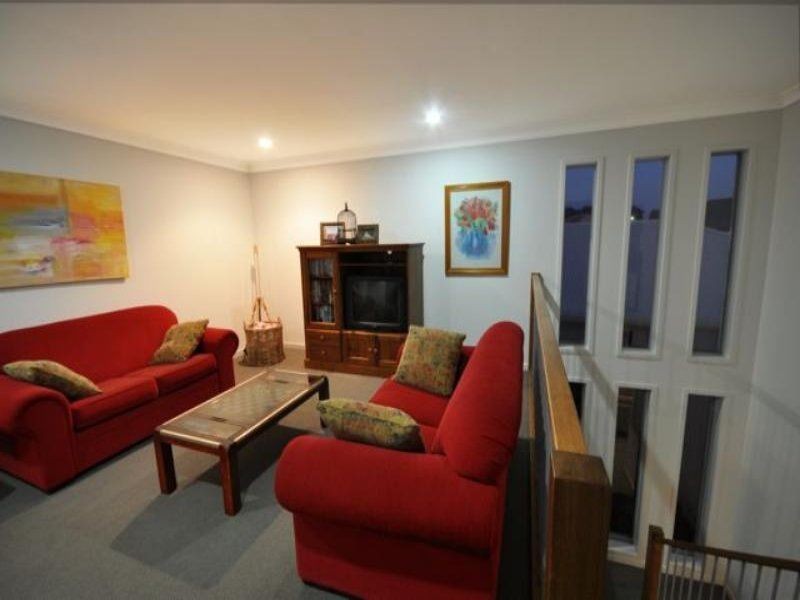 142 The Avenue, Peregian Springs QLD 4573