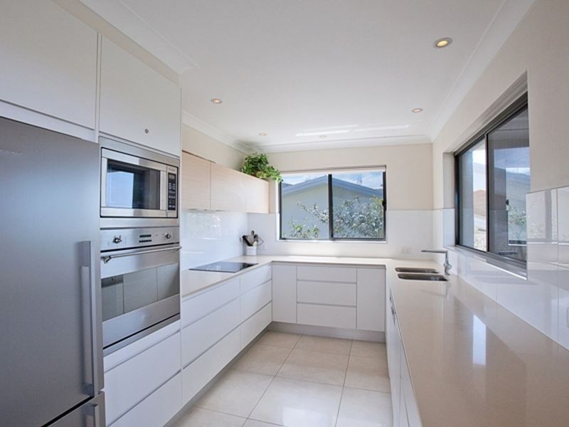 2/10 Piper Street, Peregian Beach QLD 4573