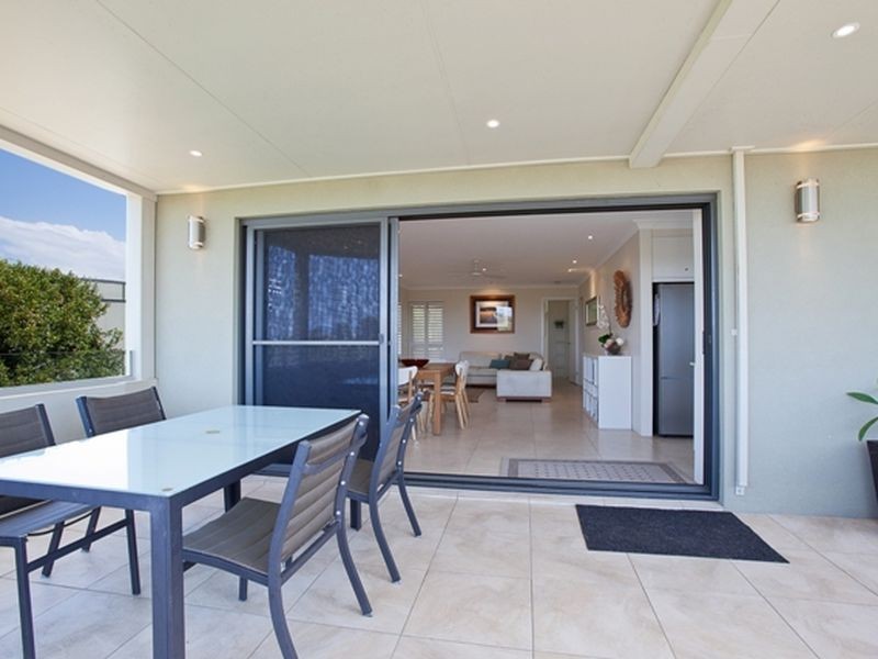 2/10 Piper Street, Peregian Beach QLD 4573