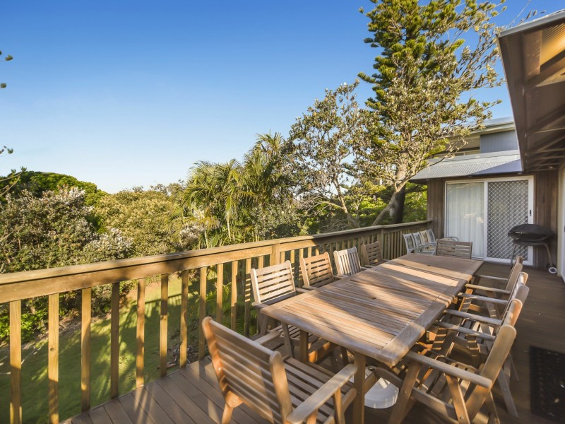 24 Shearwater Street, Peregian Beach QLD 4573