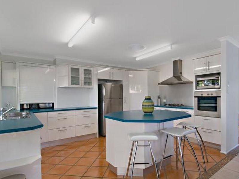 9 Skipper Place, Noosaville QLD 4566
